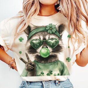 Funny Raccoon St. Patrick's Day T-shirt, Retro St Patricks Tee